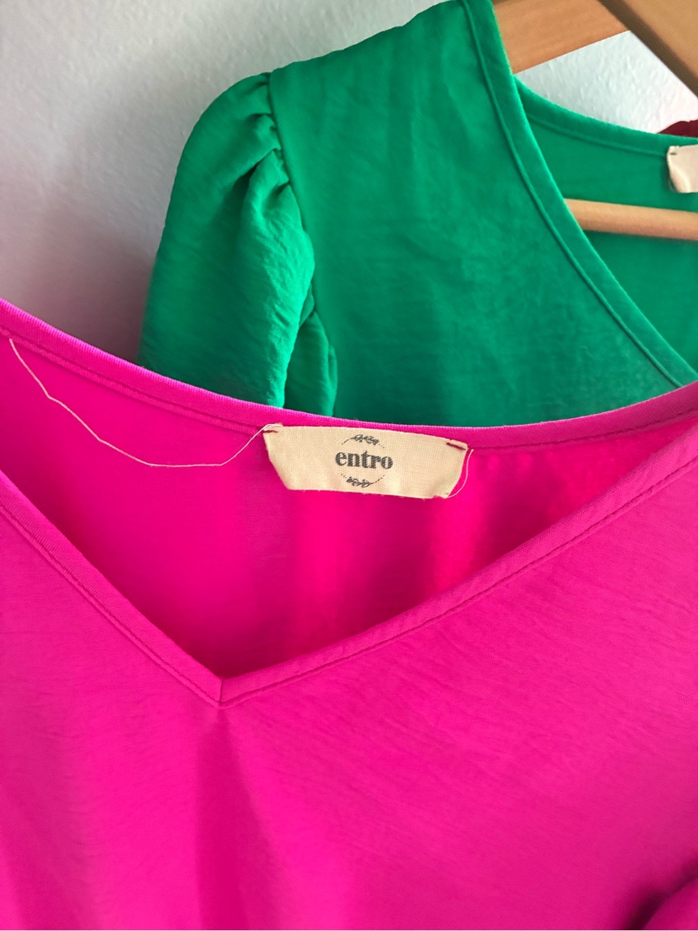 Lot of 4 boutique blouses 41 Hawthorn and Entro - Picture 6 of 11